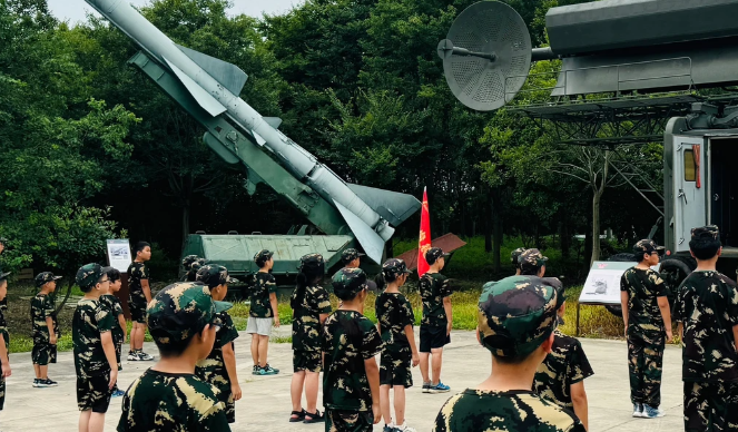 青少年国防教育:要吸引眼球,更要打动人心